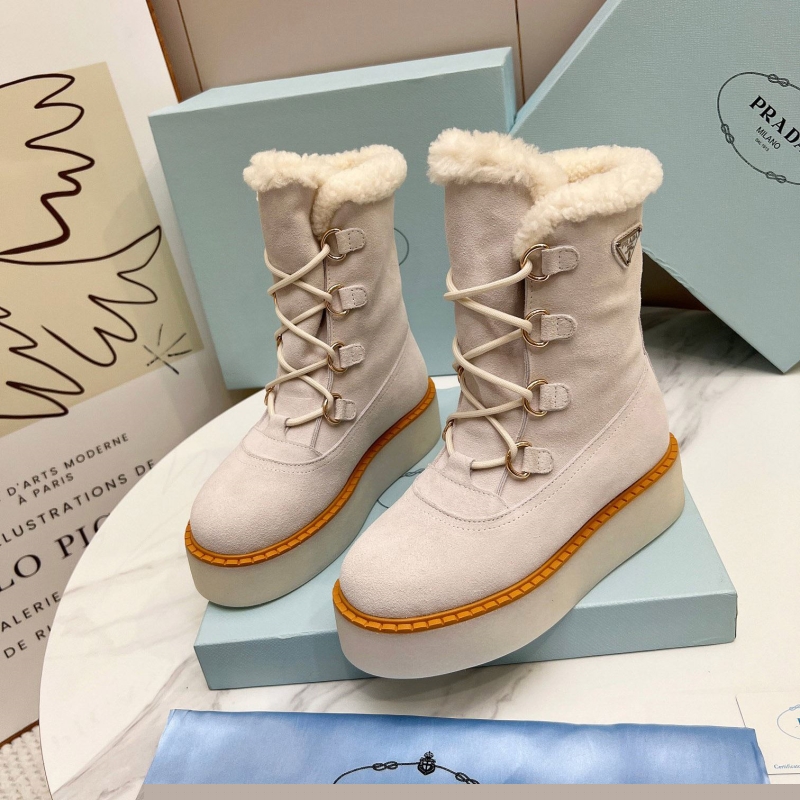 Pra*a boots